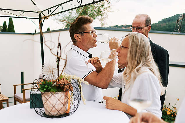 Bronzeweinverkostung im Wohnpark Graz-Gösting