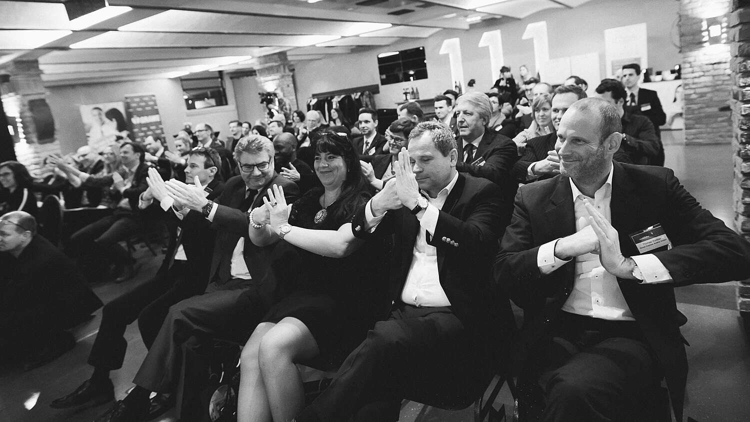 Gemeinschaftsübungen im Kaisergewölbe