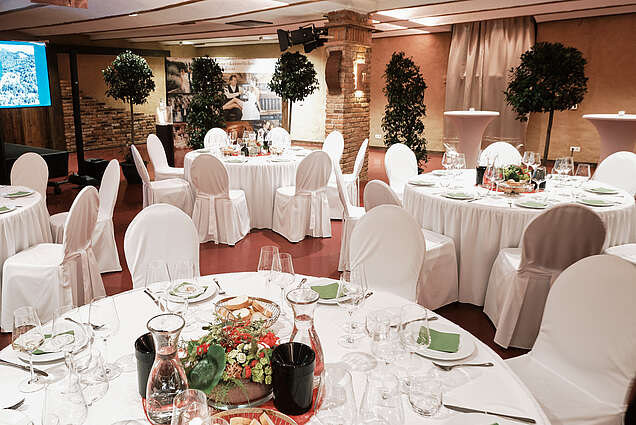 Exklusive Weindegustation mit René Gabriel in den Kaisergewölben im Wohnpark Graz-Gösting